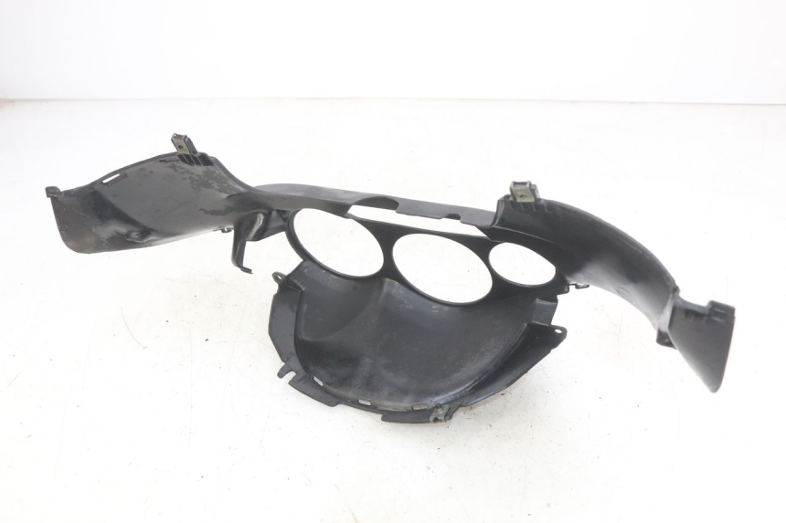 photo de ENTOURAGE CUENTA KILÓMETROS YAMAHA YZF R THUNDERCAT 600 (1996 - 2003) - Detalle de la pieza