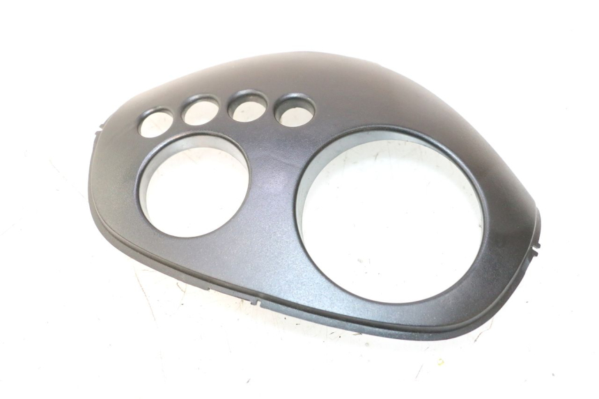 photo de ENTOURAGE CUENTA KILÓMETROS PIAGGIO ZIP 2T 50 (2009 - 2019) - Vista principal