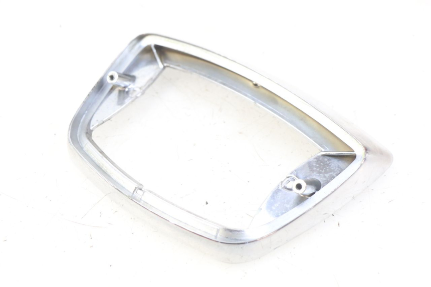 photo de MARCO DE LUZ TRASERA PIAGGIO VESPA LX 2T 50 (2005 - 2013) - Zoom estado de uso