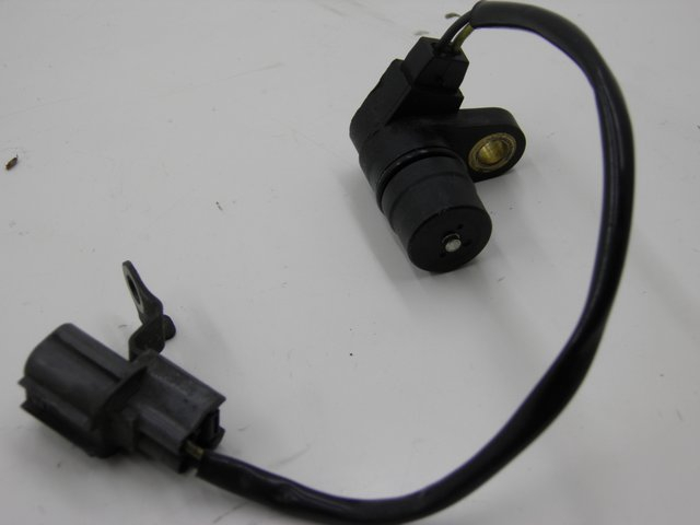 photo de TACOMETRO REENVIO KAWASAKI Z 750 (2003 - 2006) - Detalle de la pieza