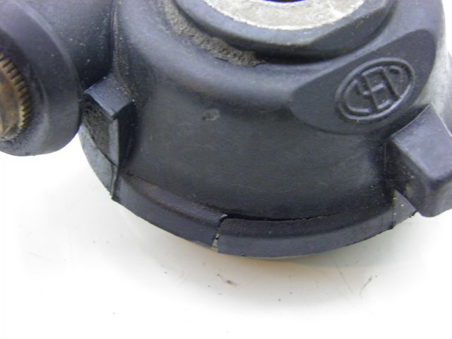 photo de REENVIO VELOCIMETRO APRILIA LEONARDO ST 250 (2002 - 2005) - Detalle de la pieza