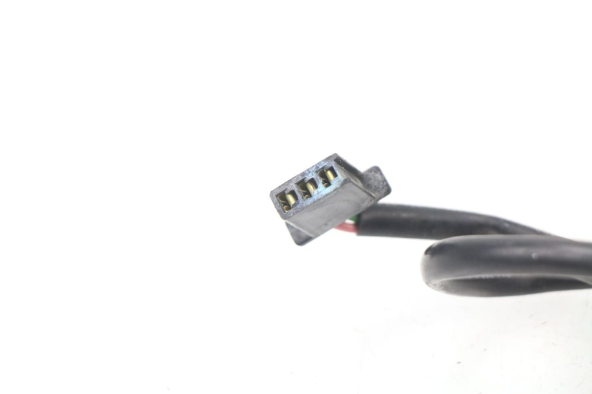 photo de REENVIO VELOCIMETRO HONDA CBR 929 RR FIREBLADE 900 (2000 - 2001) - Otra perspectiva