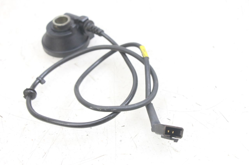 photo de TRANSMISOR DE VELOCÍMETRO GILERA DNA 50 (2000 - 2007) - Otra perspectiva