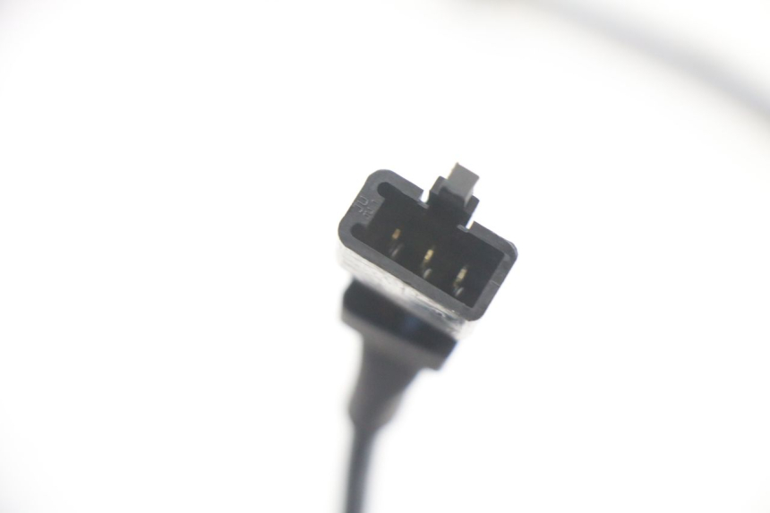 photo de REENVIO VELOCIMETRO GILERA NEXUS 300 (2008 - 2013) - Detalles de los puntos de fijación