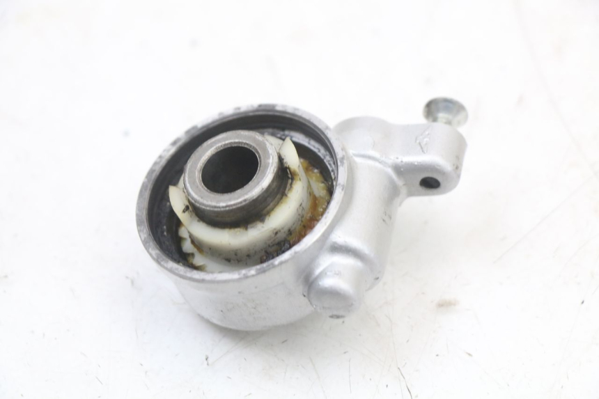 photo de REENVIO VELOCIMETRO HONDA NES AROBASE 125 (2000 - 2003) - Primer plano técnico