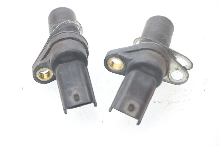 photo de TRANSMISOR DE VELOCÍMETRO PIAGGIO MP3 LT 400 (2007 - 2012) - Zoom estado de uso