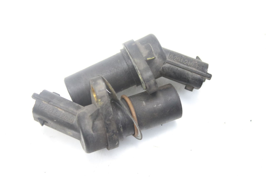 photo de ENTRENADOR DE CUENTAKILÓMETROS PIAGGIO MP3 500 (2014 - 2017) - Detalle de la pieza