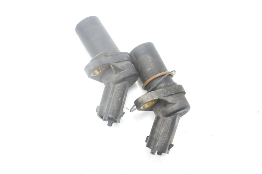 photo de ENTRENADOR DE CUENTAKILÓMETROS PIAGGIO MP3 500 (2014 - 2017) - Primer plano técnico