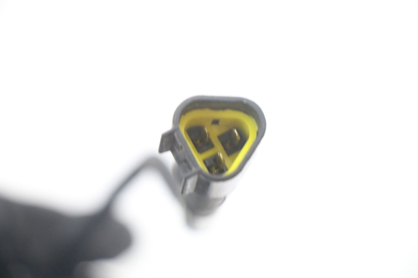 photo de REENVIO VELOCIMETRO PEUGEOT SPEEDFIGHT 3 LC 2T 50 (2009 - 2015) - Detalles de los puntos de fijación