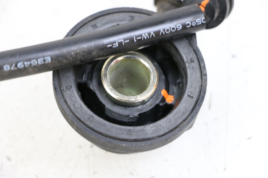 photo de REENVIO VELOCIMETRO PEUGEOT SPEEDFIGHT 4 2T 50 (2015 - 2019) - Otra perspectiva