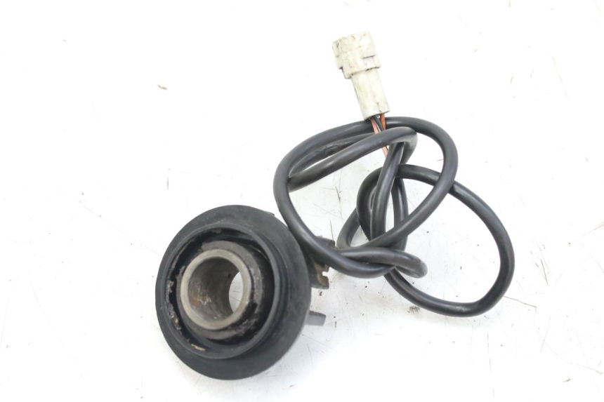 photo de TRANSMISOR DE VELOCÍMETRO TRIUMPH SPRINT ST 955 (1999 - 2001) - Detalle de la pieza
