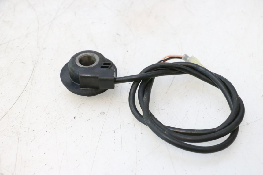 photo de REENVIO VELOCIMETRO SUZUKI SV S 650 (2003 - 2009) - Primer plano técnico