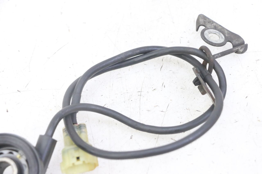 photo de TRANSMISOR DE VELOCÍMETRO YAMAHA X-MAX XMAX 125 (2010 - 2013) - Estado de la superficie y material