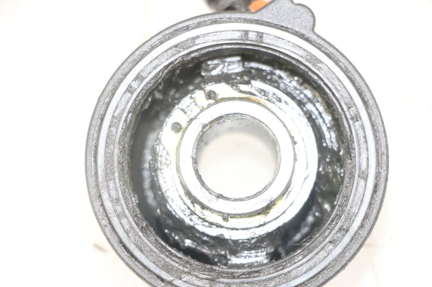 photo de ENTRENADOR DE CUENTAKILÓMETROS YAMAHA XMAX X-MAX 125 (2006 - 2009) - Primer plano técnico