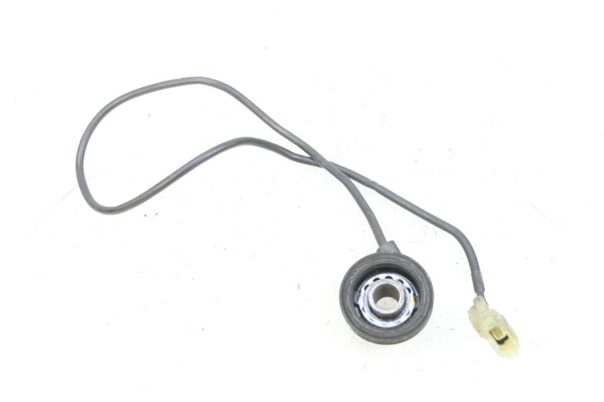 photo de TRANSMISOR DE VELOCÍMETRO YAMAHA X-MAX XMAX 125 (2010 - 2013) - Primer plano técnico