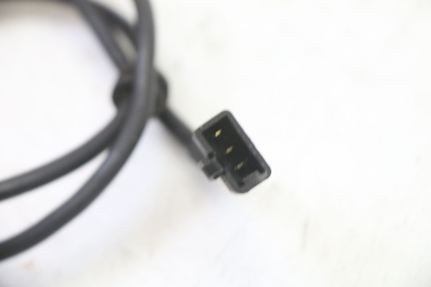 photo de ENTRENADOR DE CUENTAKILÓMETROS PIAGGIO X9 EVOLUTION 125 (2003 - 2007) - Detalles de los puntos de fijación