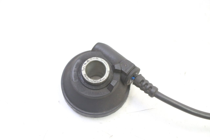 photo de ENTRENADOR DE CUENTAKILÓMETROS PIAGGIO X9 EVOLUTION 125 (2003 - 2007) - Detalle de la pieza