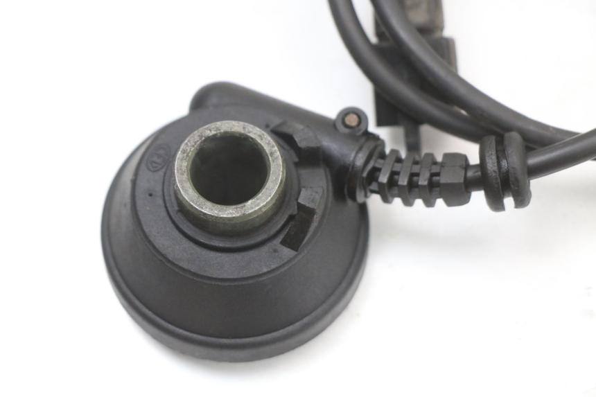 photo de TRANSMISOR DE VELOCÍMETRO PIAGGIO X9 125 (2000 - 2003) - Detalle de la pieza