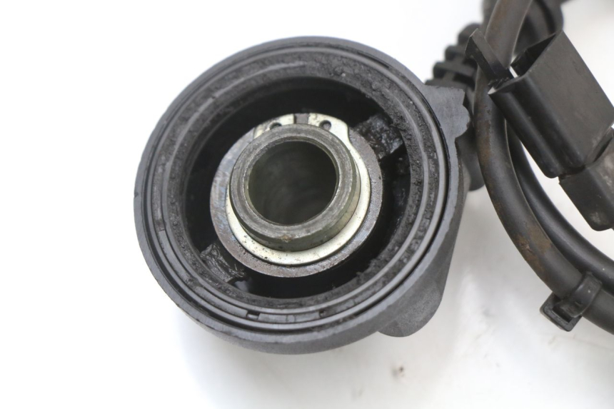 photo de TRANSMISOR DE VELOCÍMETRO PIAGGIO X9 125 (2000 - 2003) - Otra perspectiva