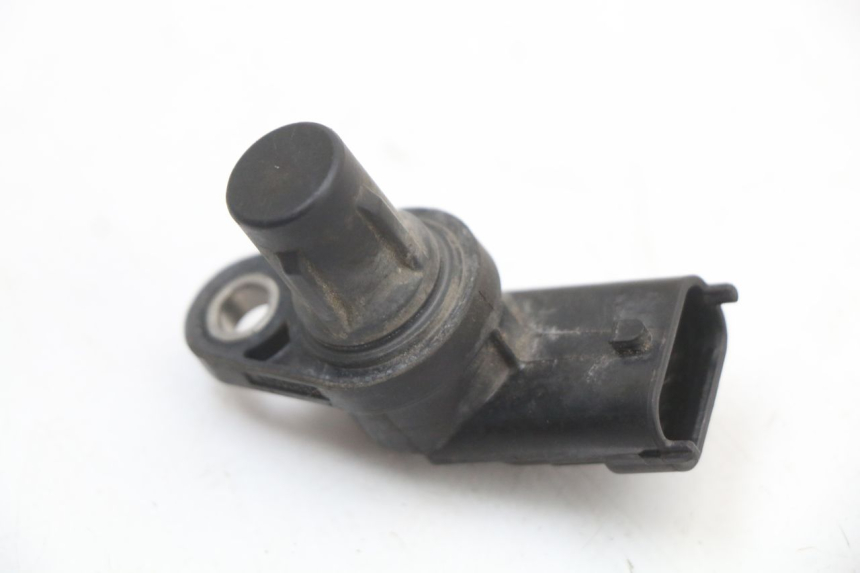 photo de TRANSMISOR DE VELOCÍMETRO PIAGGIO XEVO - X EVO 125 (2007 - 2017) - Otra perspectiva