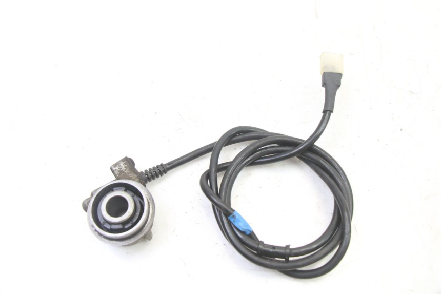 photo de REENVIO VELOCIMETRO HONDA XLV VARADERO 125 (2000 - 2006) - Primer plano técnico