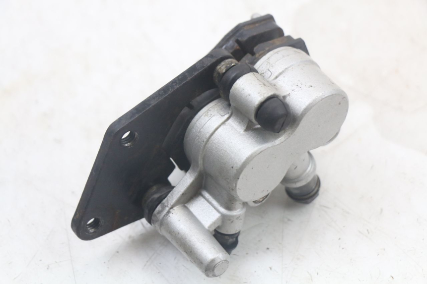 photo de PINZA DE FRENO TRASERA JONWAY AZTRAL 125 (2008 - 2017) - Primer plano técnico