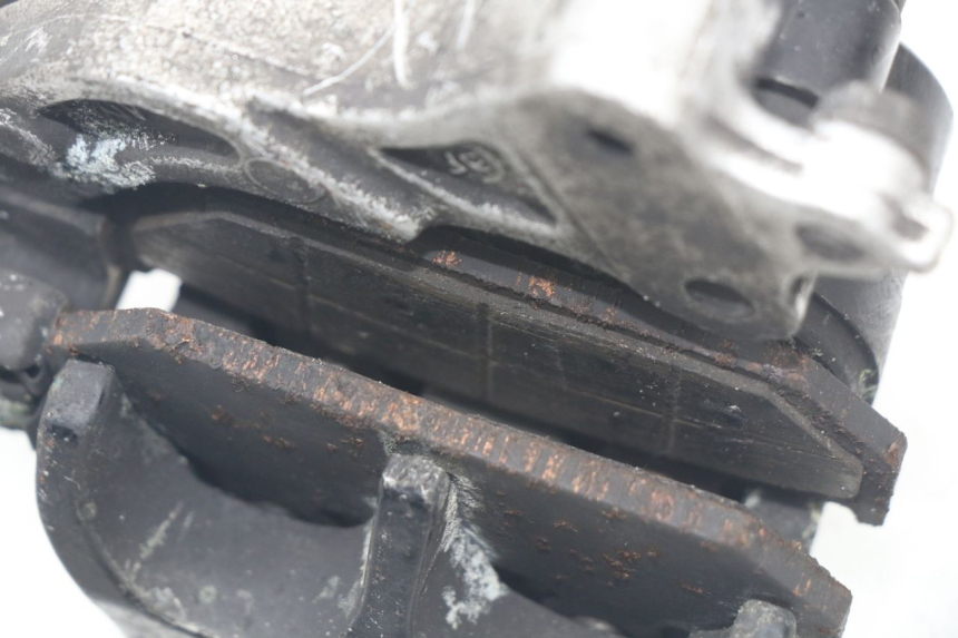 photo de PINZA FRENO TRASERA HONDA CBR F SC21 1000 (1986 - 1992) - Zoom estado de uso