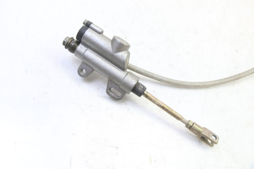 photo de PINZA DE FRENO TRASERA CCR DIRT BIKE 125 - Detalles de los puntos de fijación