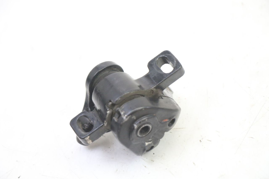 photo de PINZA FRENO TRASERA URBANGLIDE E-CROSS PRO 1 - Primer plano técnico