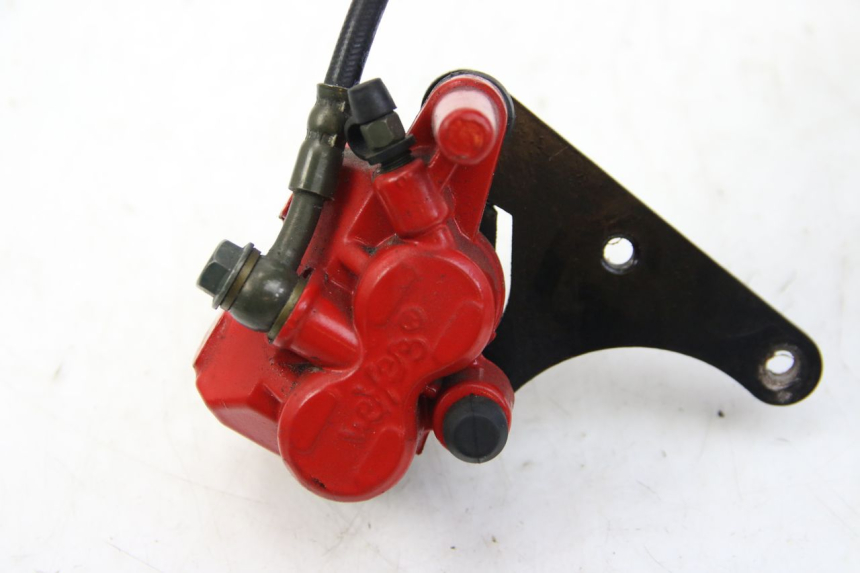 photo de PINZA DE FRENO TRASERA EFUN E2GO 1 (2017 - 2021) - Primer plano técnico