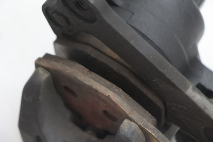 photo de PINZA FRENO TRASERA KAWASAKI ER-6 ER6 N 650 (2005 - 2009) - Detalles de los puntos de fijación