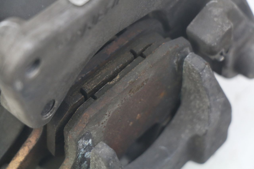 photo de PINZA DE FRENO TRASERA HONDA FES PANTHEON 125 (2003 - 2007) - Zoom estado de uso