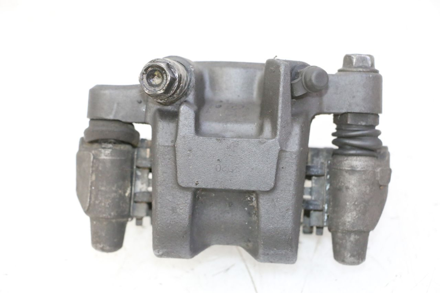 photo de PINZA FRENO TRASERA HONDA FES S-WING SWING ABS 125 (2007 - 2015) - Primer plano técnico