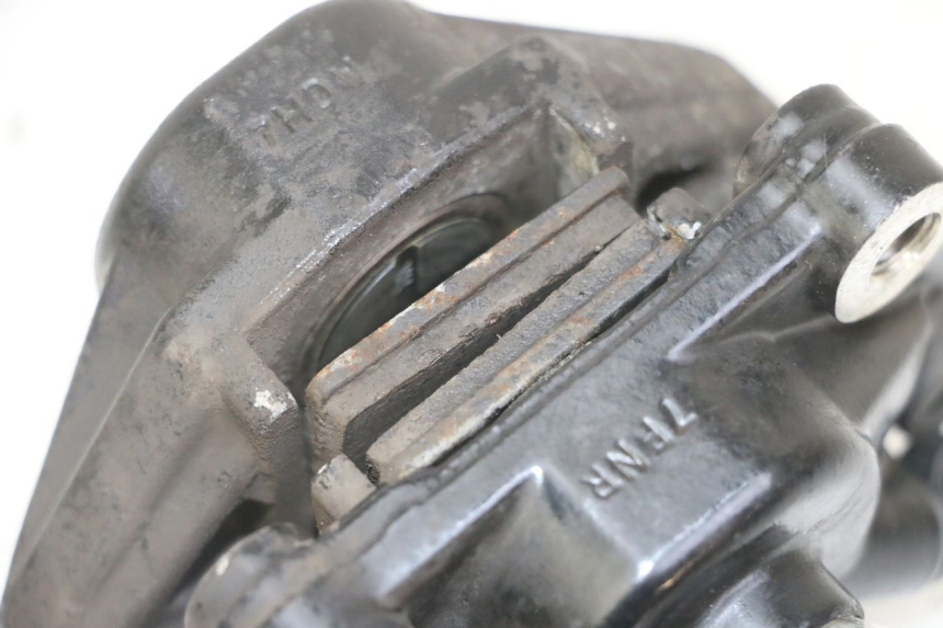 photo de PINZA DE FRENO TRASERA SYM FIDDLE 3 III 125 (2014 - 2020) - Zoom estado de uso