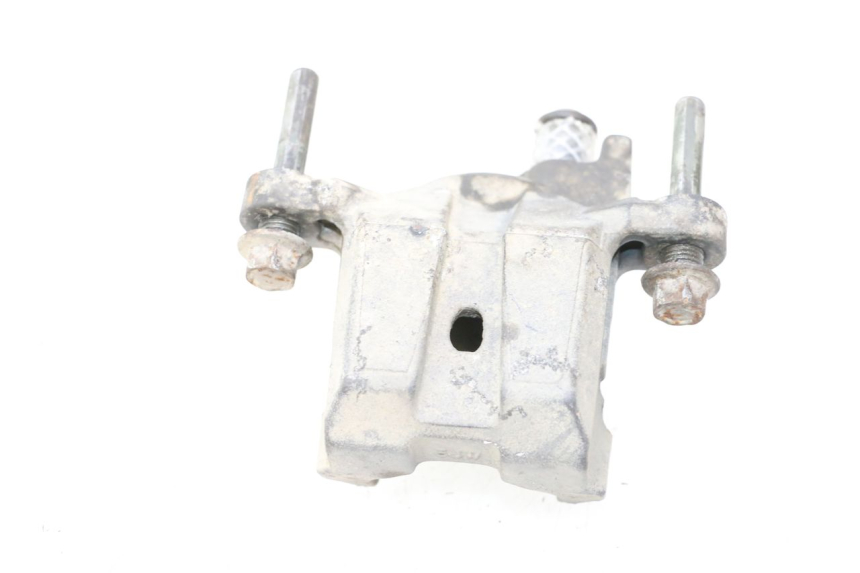 photo de PINZA FRENO TRASERA YAMAHA FJR 1300 (2001 - 2005) - Primer plano técnico