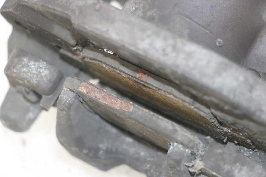 photo de PINZA FRENO TRASERA HONDA FORZA ABS 300 (2013 - 2017) - Primer plano técnico