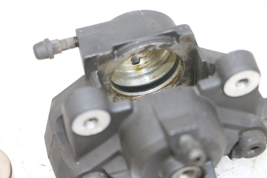 photo de PINZA FRENO TRASERA SUZUKI GSF N BANDIT 600 (1996 - 1999) - Zoom estado de uso