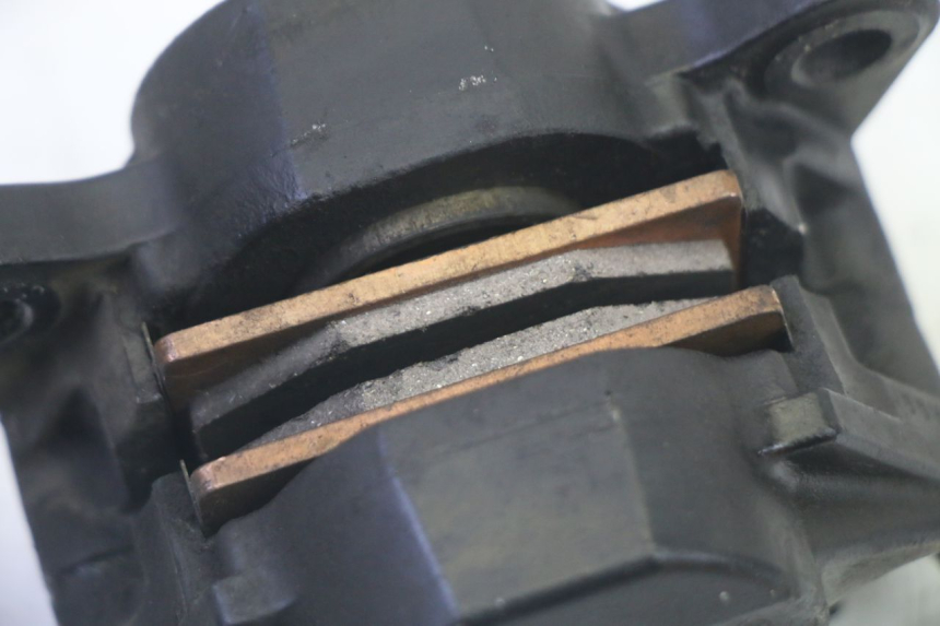 photo de PINZA FRENO TRASERA PIAGGIO MP3 125 (2006 - 2014) - Detalles de los puntos de fijación