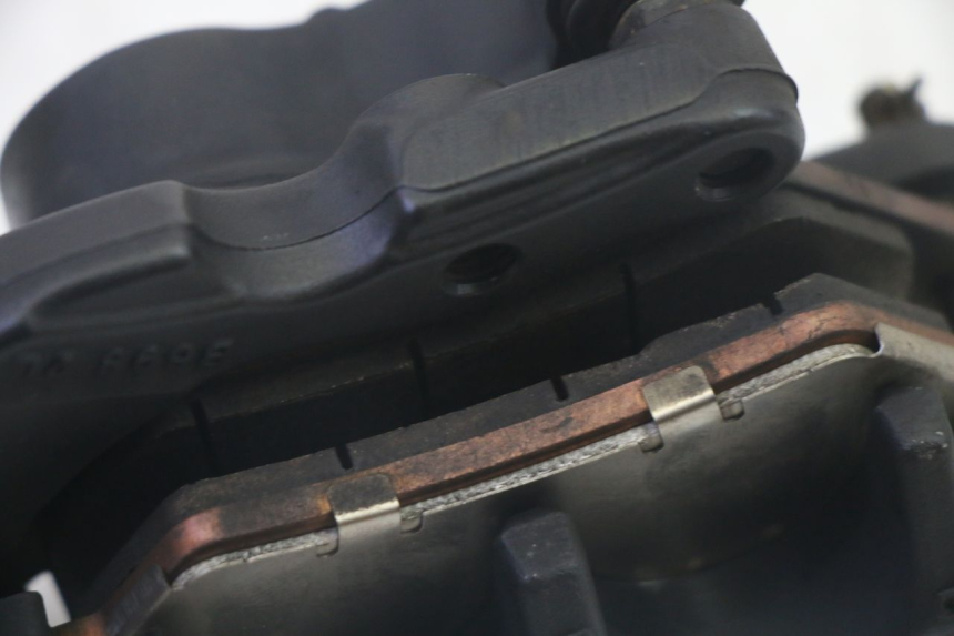 photo de PINZA FRENO TRASERA BMW R GS 1250 (2021 - 2024) - Estado de la superficie y material