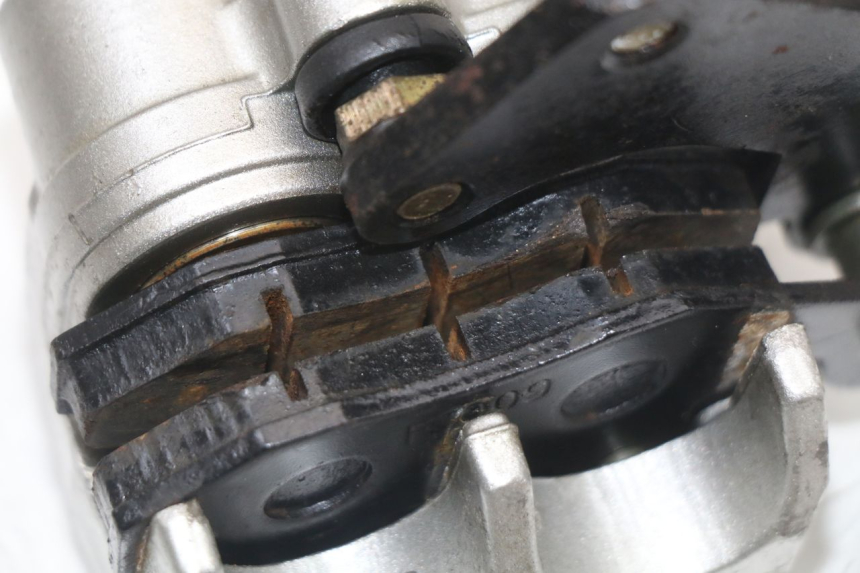 photo de PINZA FRENO TRASERA REGAL RAPTOR RAXTER 2 125 (2007 - 2015) - Detalles de los puntos de fijación