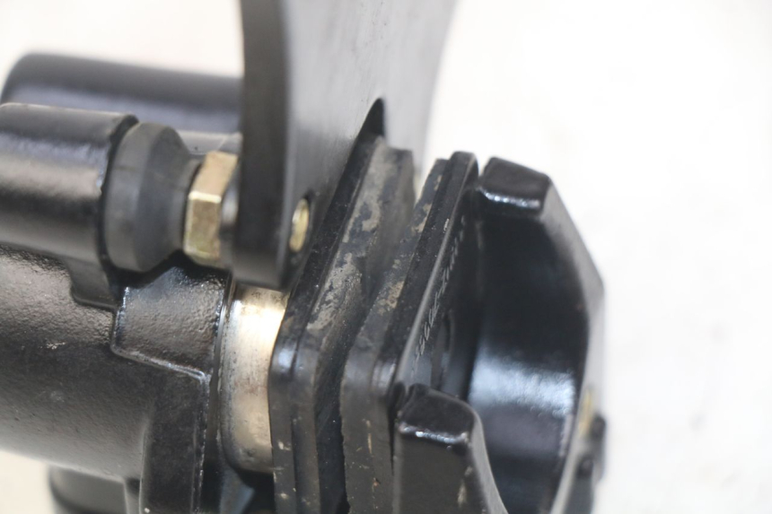 photo de PINZA DE FRENO TRASERA APOLLO RFZ 125 - Zoom estado de uso