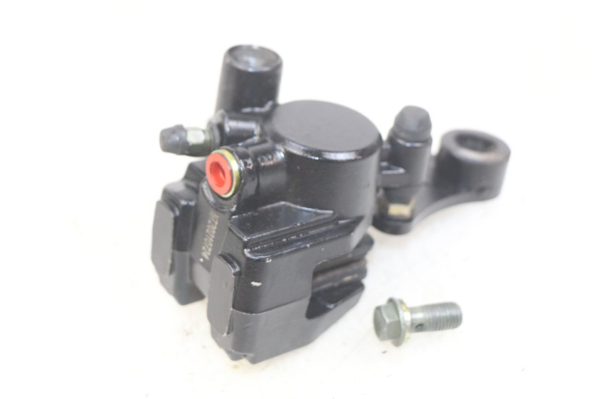 photo de PINZA DE FRENO TRASERA APOLLO RFZ 125 - Detalles de los puntos de fijación