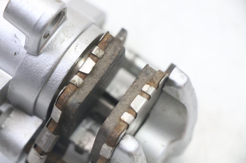 photo de PINZA FRENO TRASERA SMALL MX THUNDER 250 - Detalles de los puntos de fijación