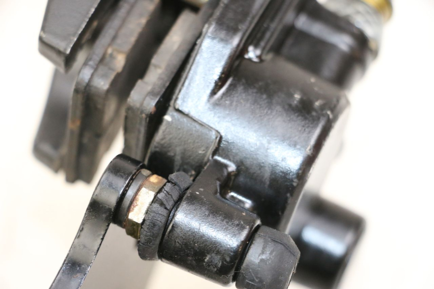 photo de PINZA FRENO TRASERA NITRO MOTORS THUNDER 125 - Zoom estado de uso