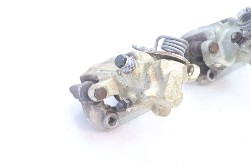 photo de PINZA FRENO TRASERA BOOM TRIKE FUN 500 (2004 - 2010) - Otra perspectiva