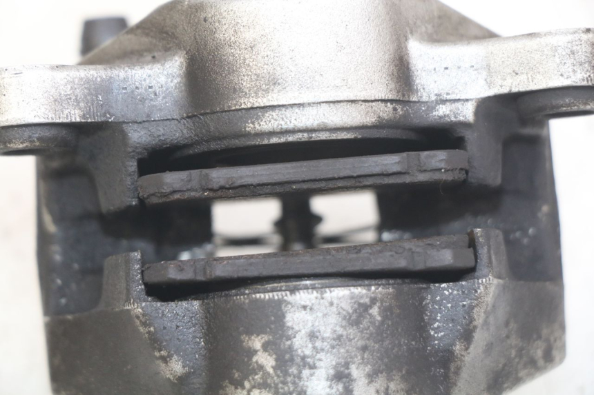 photo de PINZA DE FRENO TRASERA YAMAHA XMAX X-MAX 125 (2006 - 2009) - Otra perspectiva