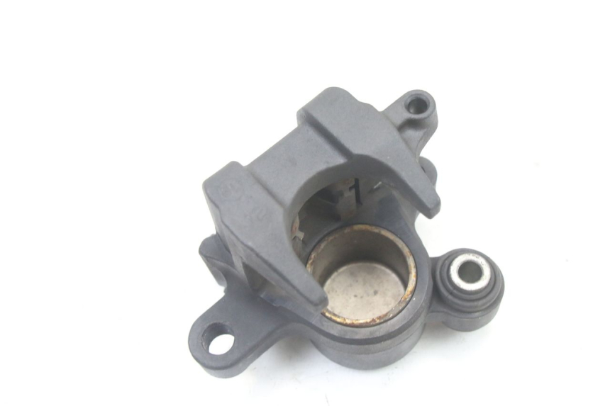 photo de PINZA FRENO TRASERA YAMAHA XJ6 600 (2008 - 2016) - Primer plano técnico