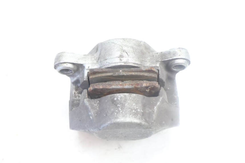 photo de PINZA DE FRENO TRASERA YAMAHA YP MAJESTY 125 (2002 - 2006) - Primer plano técnico