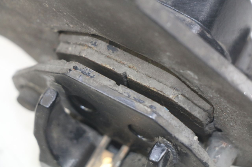 photo de PINZA DE FRENO DELANTERA KYMCO AGILITY 16+ 4T 50 (2018 - 2023) - Zoom estado de uso