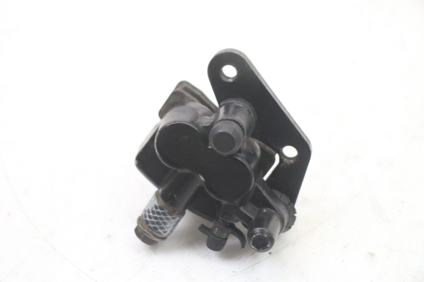 photo de PINZA DE FRENO DELANTERA APOLLO RFZ 125 - Primer plano técnico